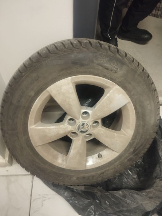 Шины с дисками в идеальном состоянии