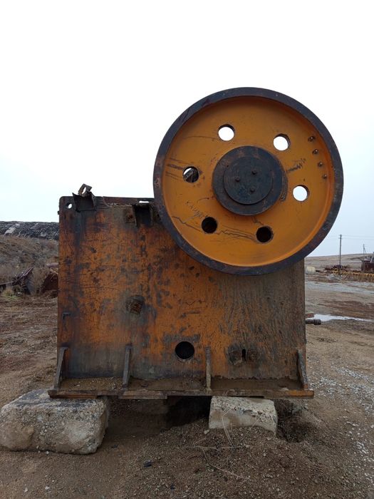 Продам щековую дробилку JAW CRUCHER