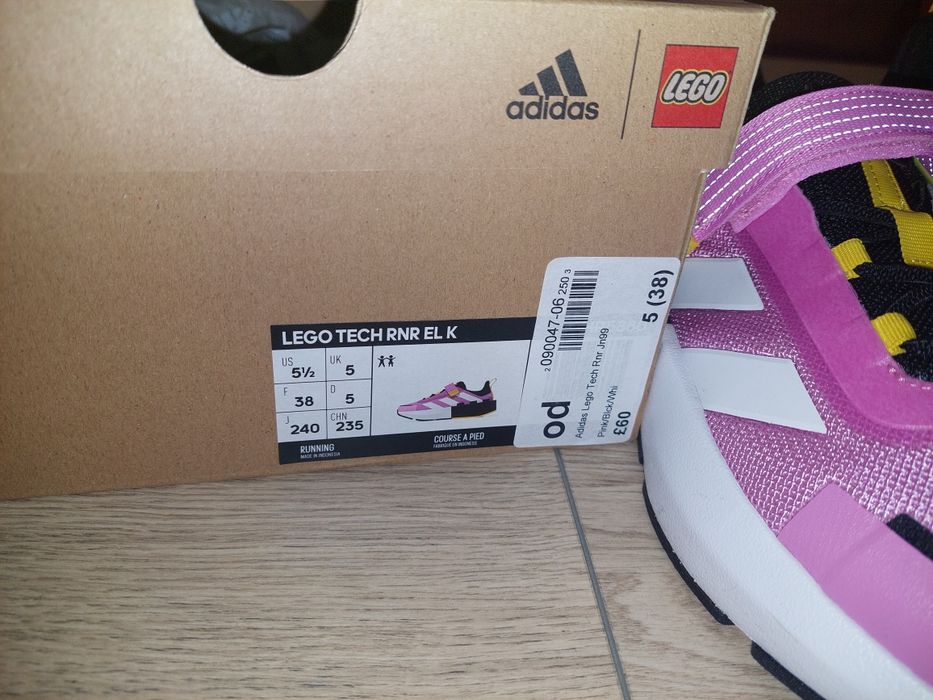 Нови маратонки Adidas Lego Tech Rnr Ch99 - Pink/Blck/Whi