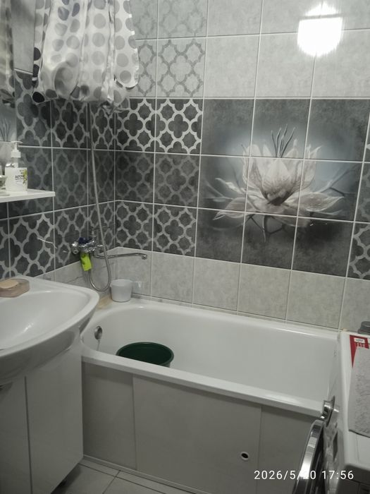 Продам 3 ком квартиру на Карбышева 53