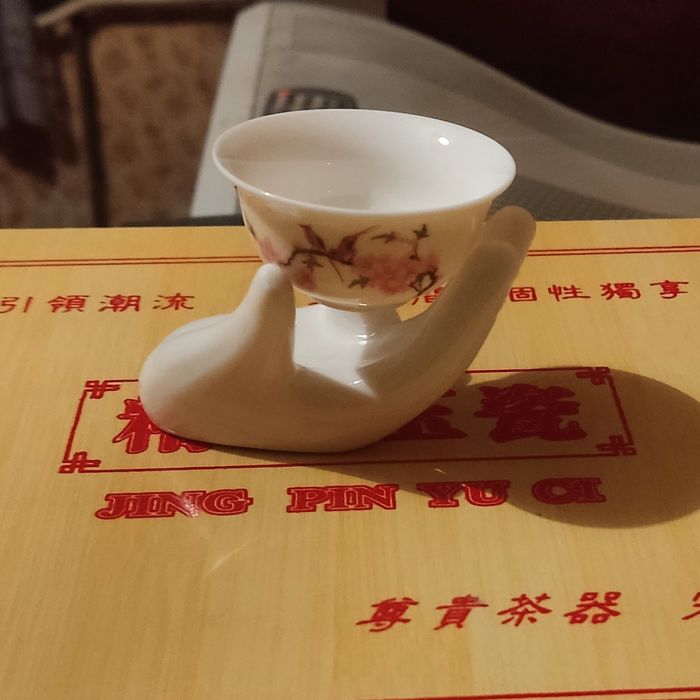 Китайский нефритовый фарфор