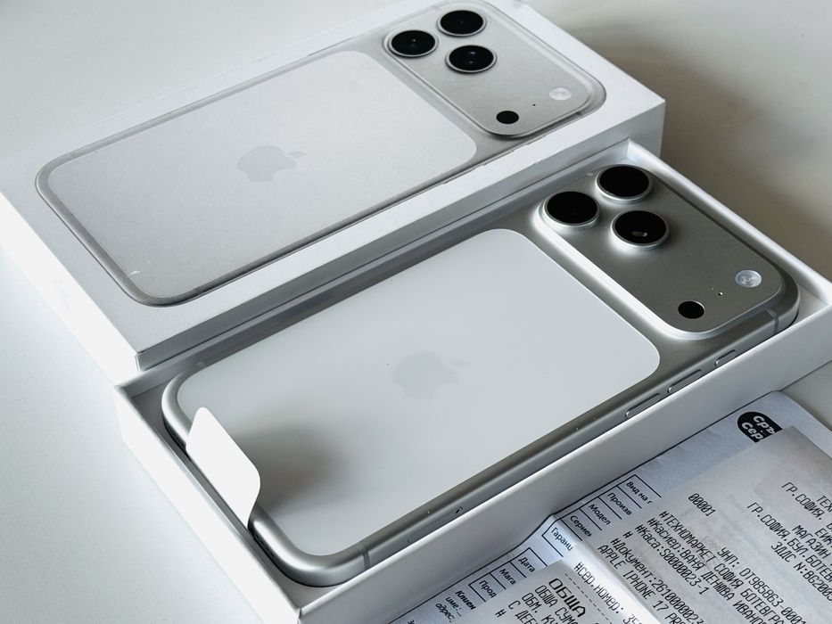 НОВ! Iphone 17 Pro Max 256GB White Гаранция 2 години