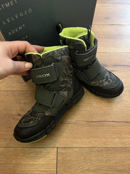 Apreschiuri noi 30 GEOX AMPHIBIOX