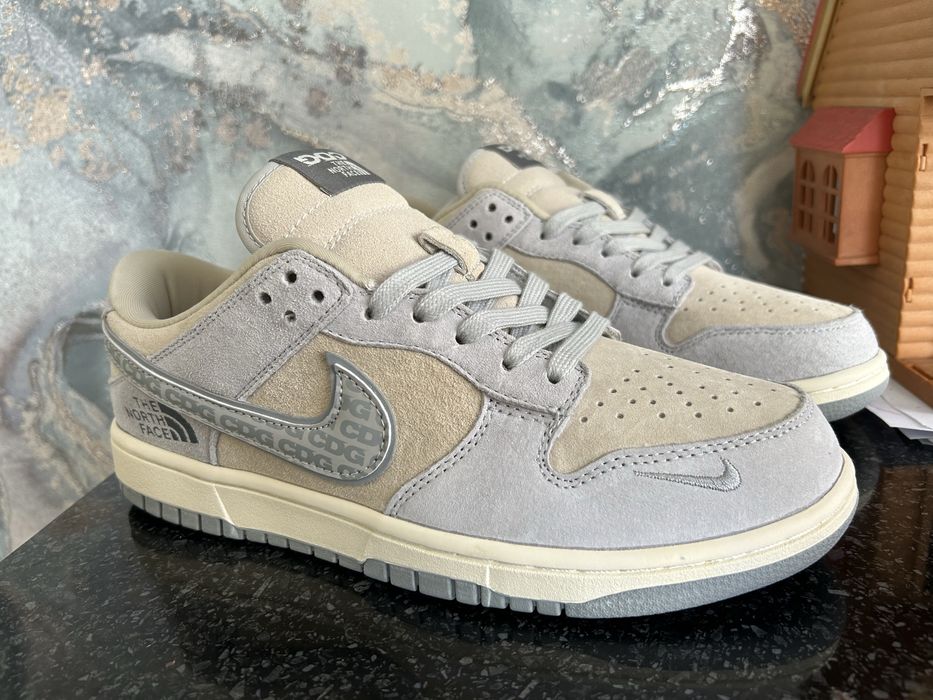 Продам новые кроссовки