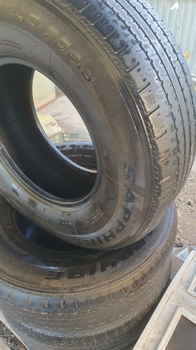 Шины (б/у) автошины (количество 4шт)