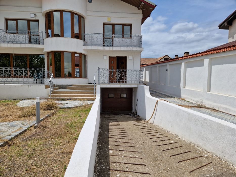 Vand casa situata in Sendreni jud Galati