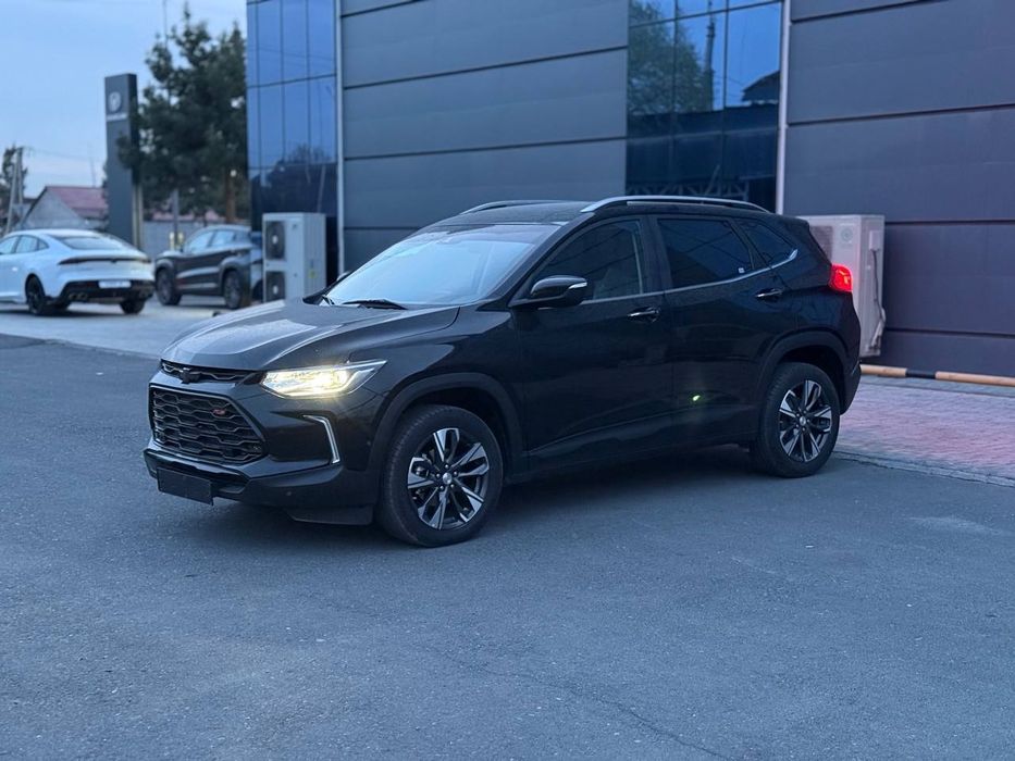 Tracker Premier 2023