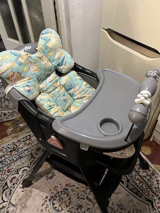 Продам стульчик для кормление
