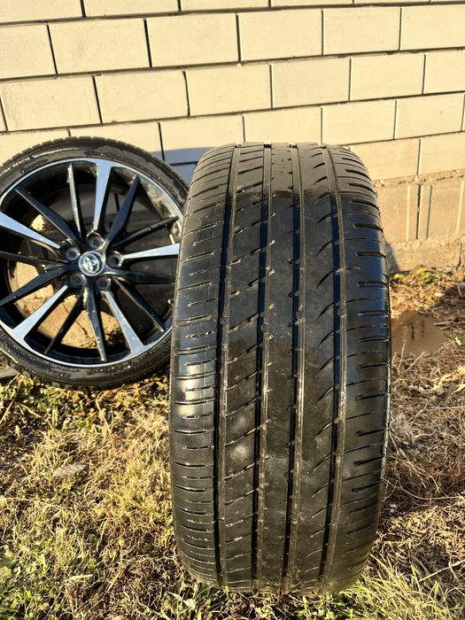 Продам диски от камри 70-75