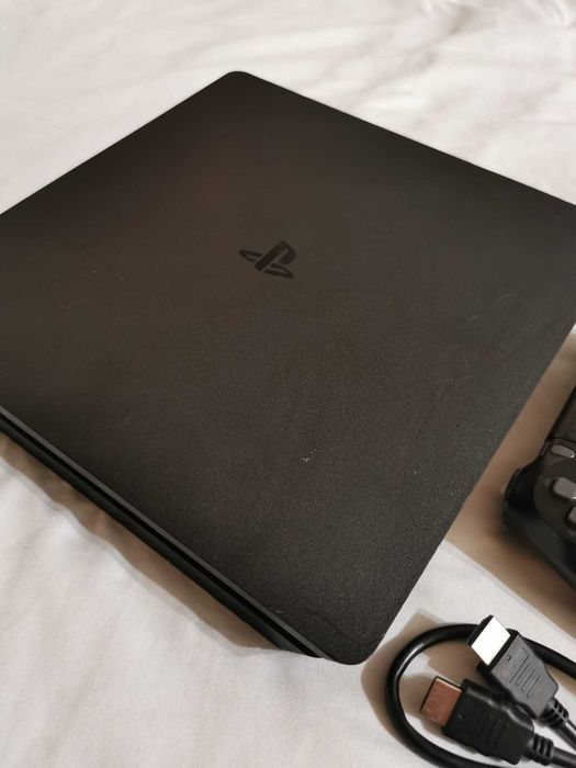 Consola PlayStation 4 completa
