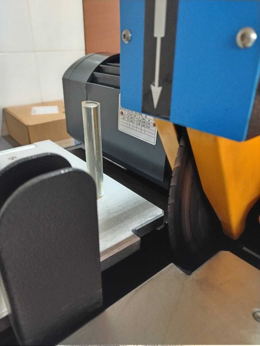 Режеща машина за хидравлични маркучи