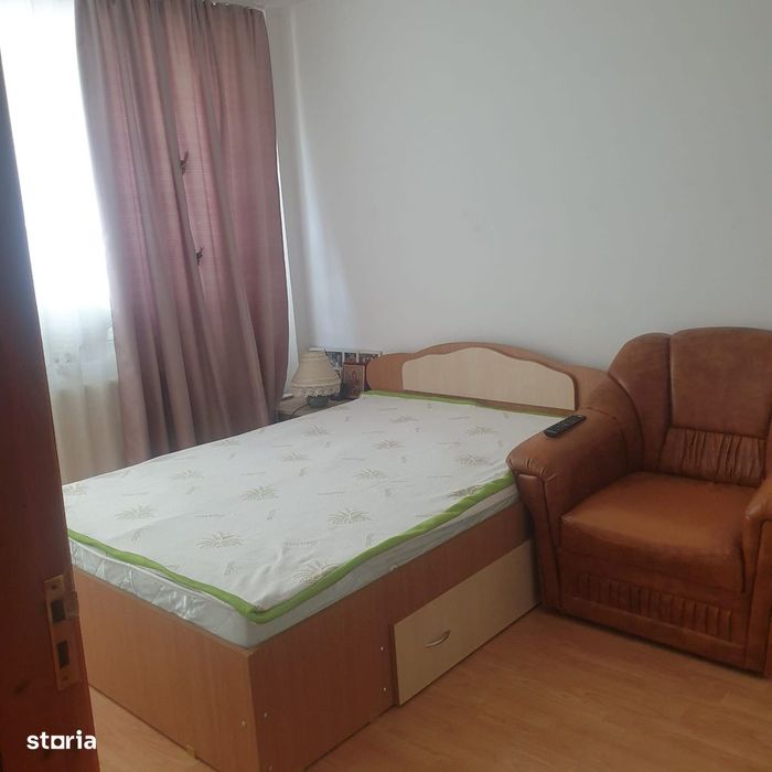 De vânzare apartament 2 camere Cartier Hipodrom etaj intermediar