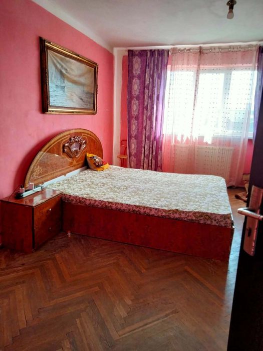 Vând apartament 2 camere