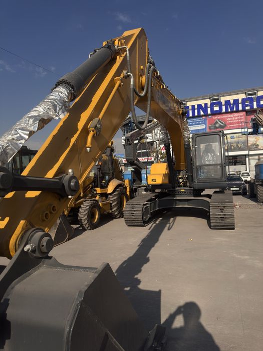 синомач 3255 экскаватор гусеничный