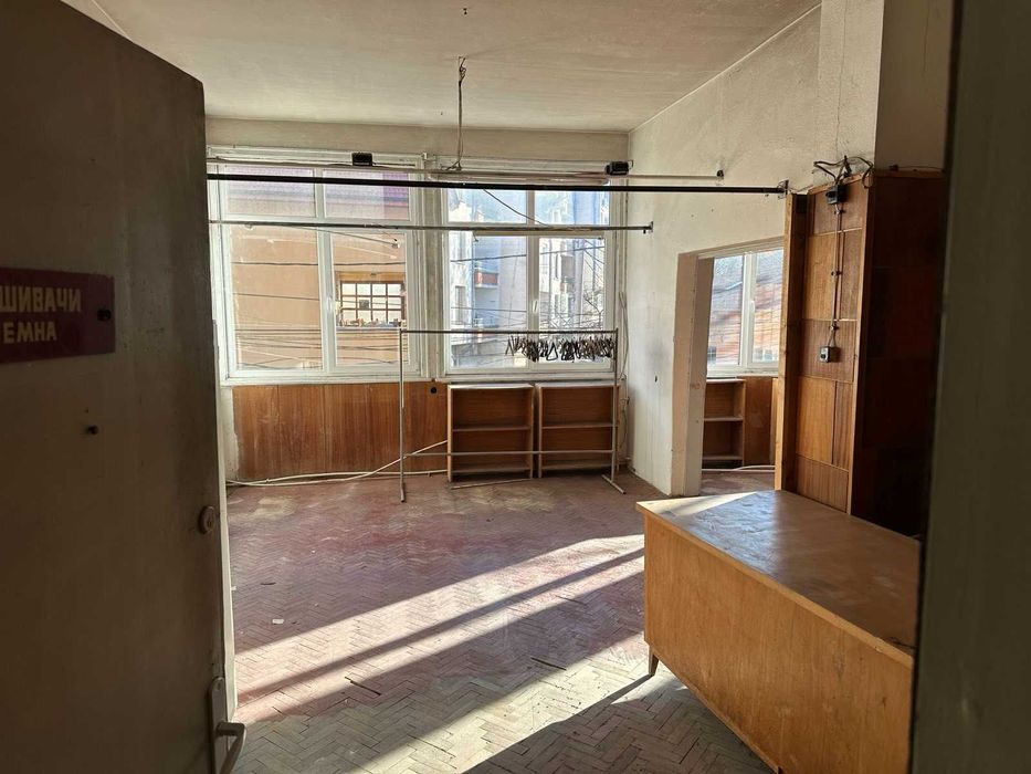 Дава се под наем Зала за събития в Етрополе -  кв.м за 62.73 € - Снимка #5