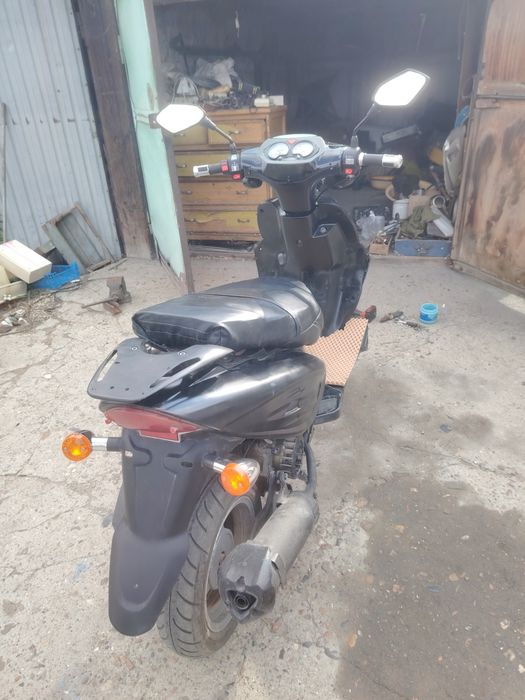 Скутер лупус 150кубовый