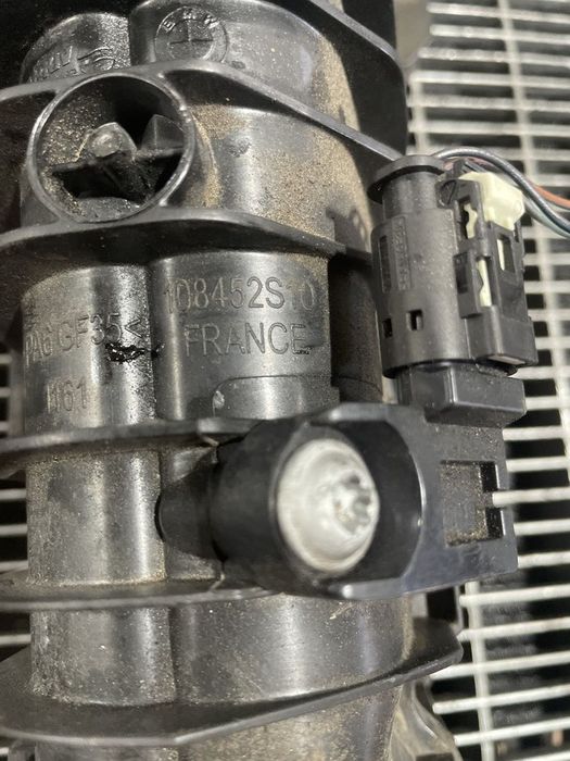 Galerie admisie BMW X3 F25 2.0 D 2010 - 2014 184CP N47D20C (1044) Diesel Clapete 108452S10