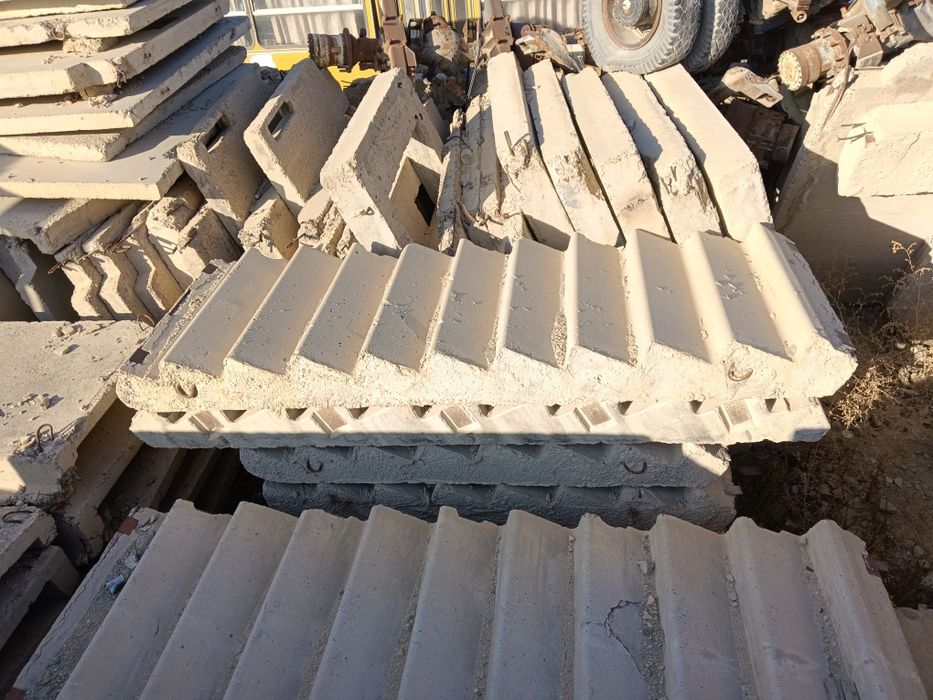 Лестничный марш с площадкой