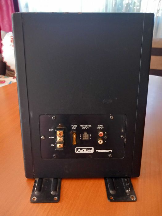 vand subwoofer auto AXTON cu statie incorporata, doua difuzoare