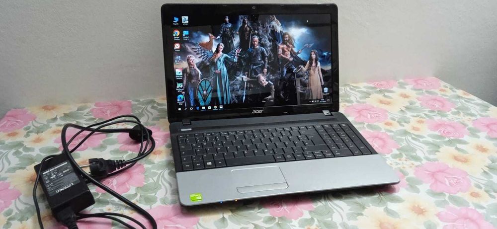 Acer i7 3540M 8Gb ddr3 2x video GT710 2gb hard 750gb low gaming laptop