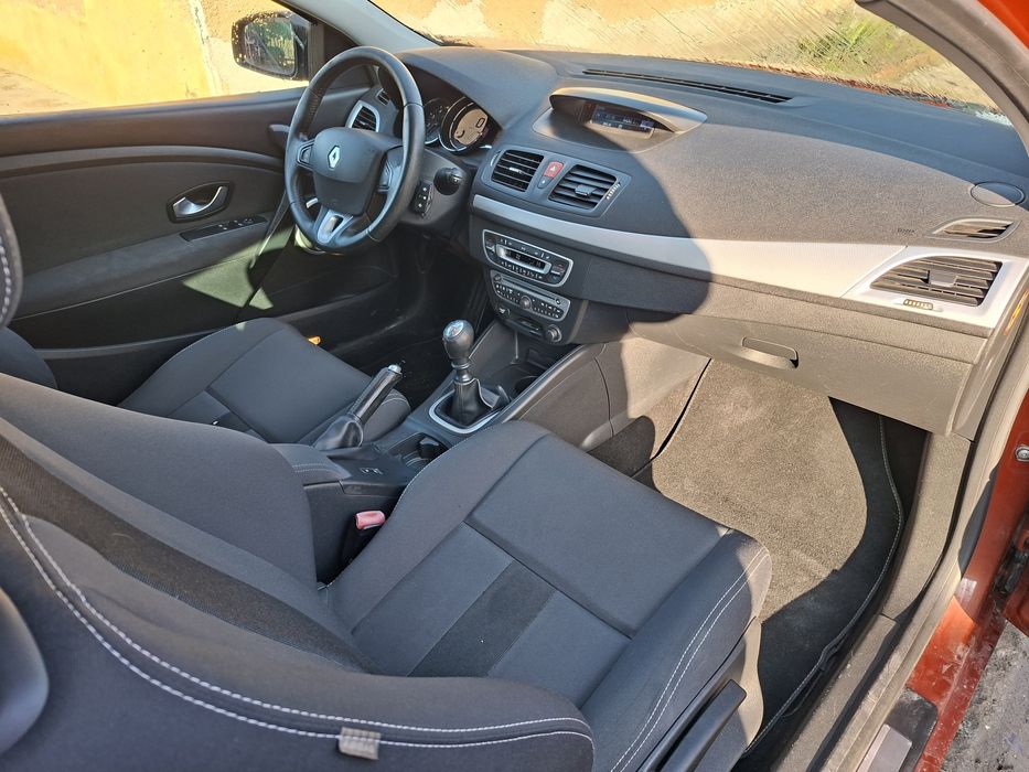 Renault Megane 1.5 dci * coupe *