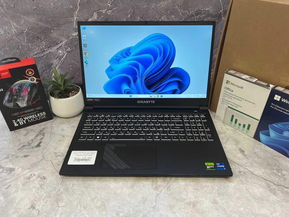 Игровой ноутбук GIGABYTE G5-series /Core i7-13620H/16GB/1TB/RTX4060-8G