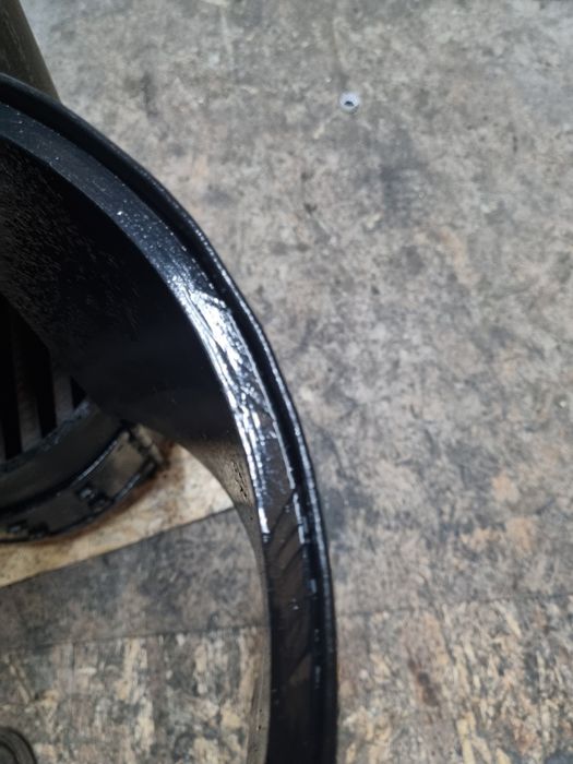 Soba rotunda din fier