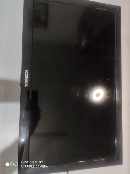 Продам телевизор конка