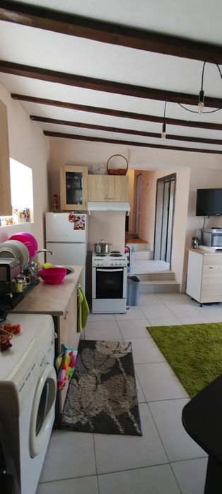 Продава се Къща в с. Кошарево, Област Перник - 60 кв.м за 1050 €/кв.м - Снимка #6