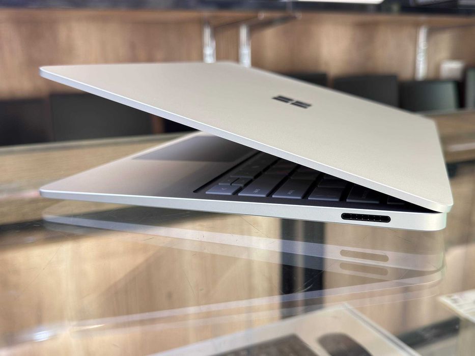 SURFACE LAPTOP 7 Snapdragon X 10- core X1P64100 ram 16 ssd 256 сенсор