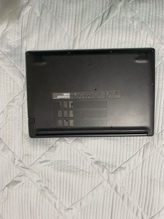 Компютер acer.