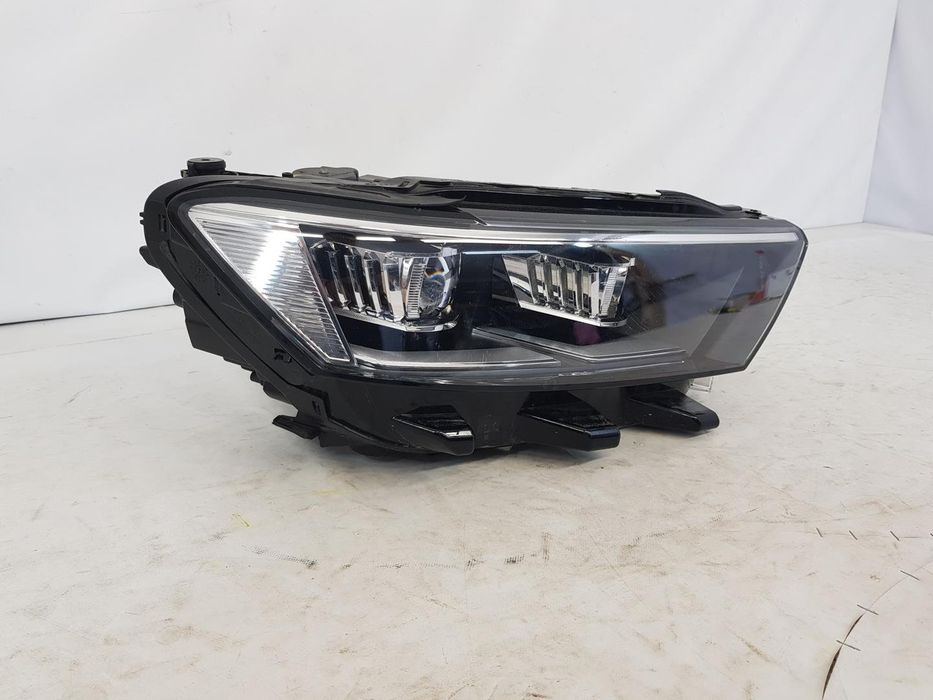 Far dreapta full led VW T-Roc dupa 2017