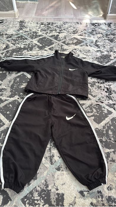продам детские вещи