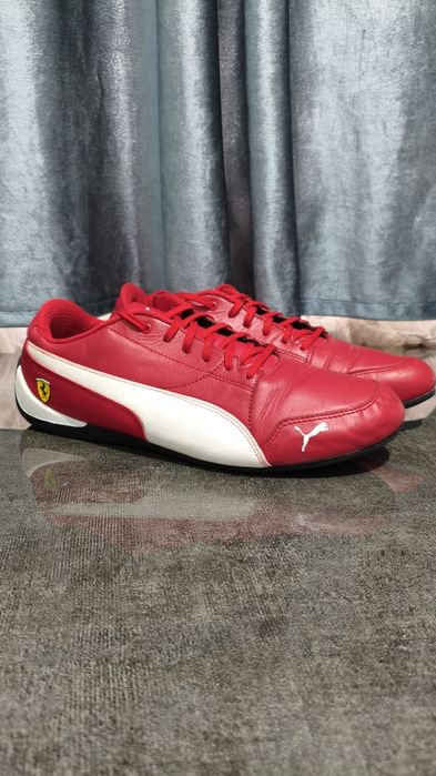 Оригинальные кроссовки Puma Ferrari