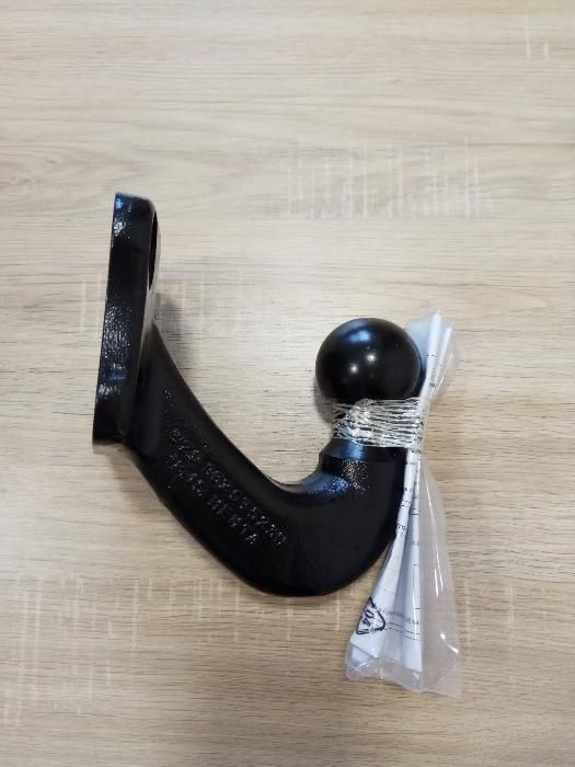 Carlig remorcare cu prindere in 4 puncte Flange NOI!!!