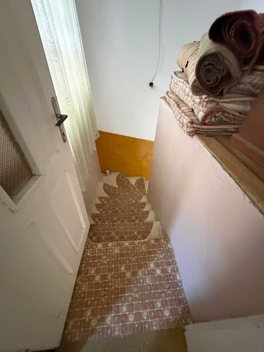 Продава се Къща в с. Нареченски бани, Област Пловдив - 250 кв.м за 135 €/кв.м - Снимка #6