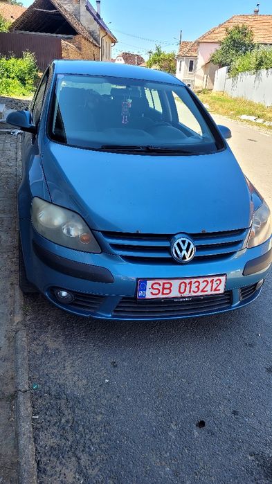 Wolkswagen golf 5 plus. 19