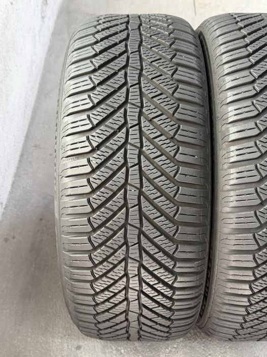 215/50/17 Semperit 2Броя: 140€ 7мм Всесезонни гуми