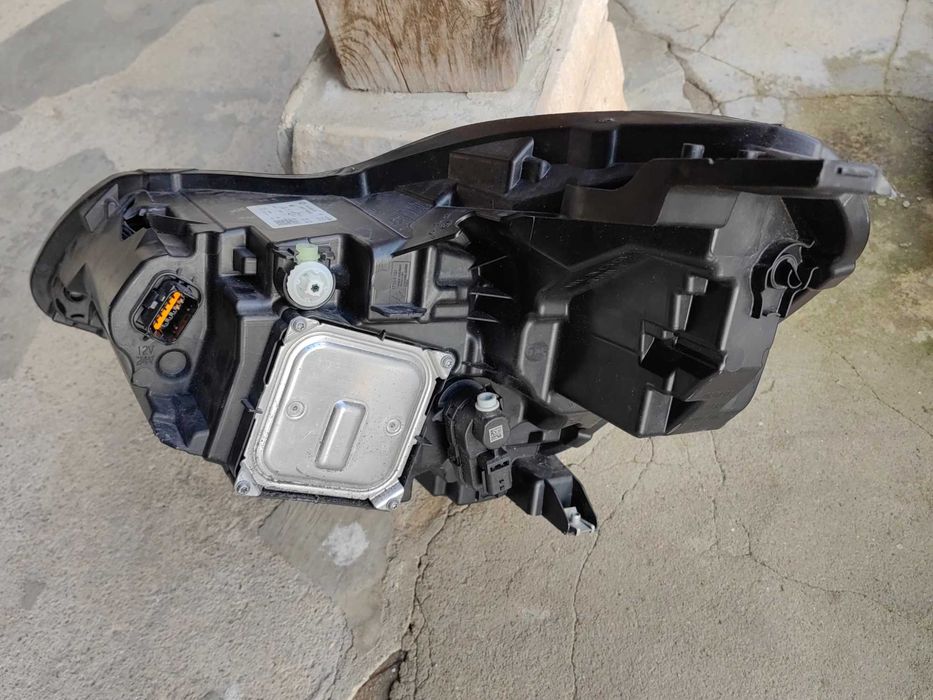 Фар Renault Captur LED десен / Фар Рено Каптюр Оригинален