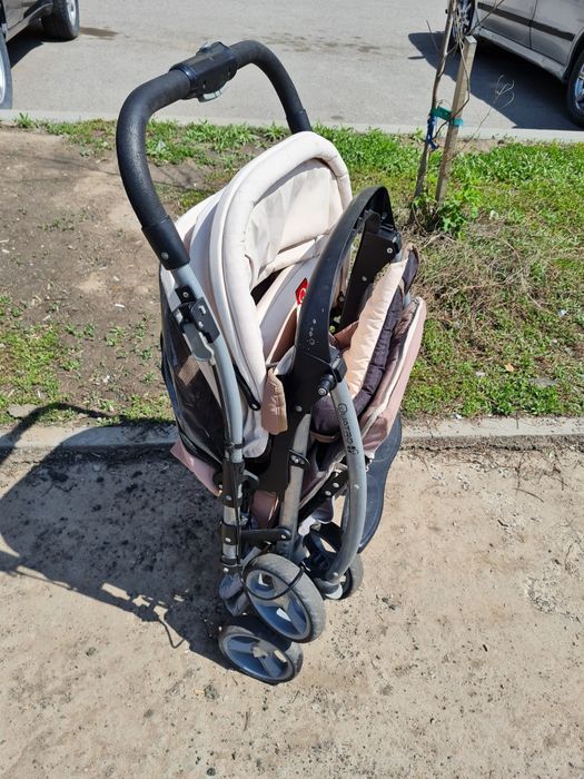 Продам детскую коляску