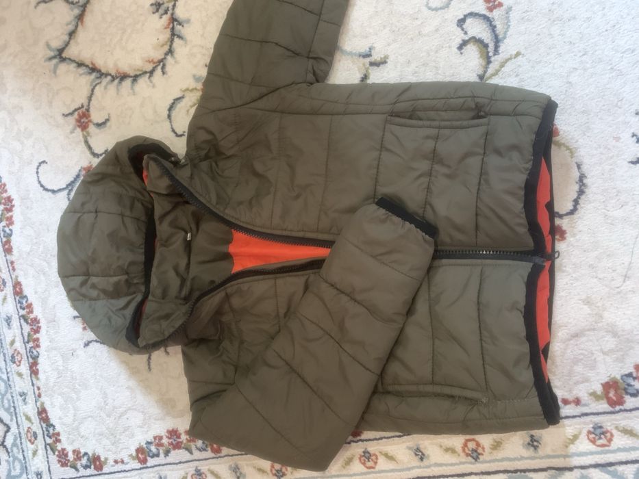 Весенняя куртка для мальчиков 7-8 лет