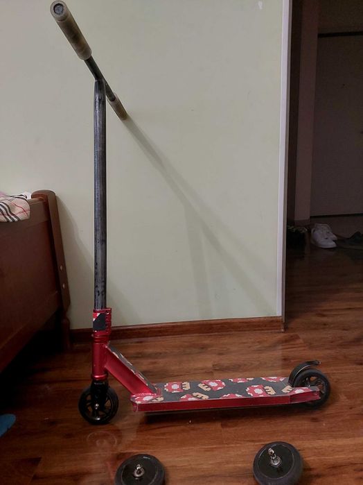 Трюковой самокат xinilong