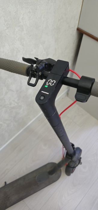 Elektro samakat Drongo