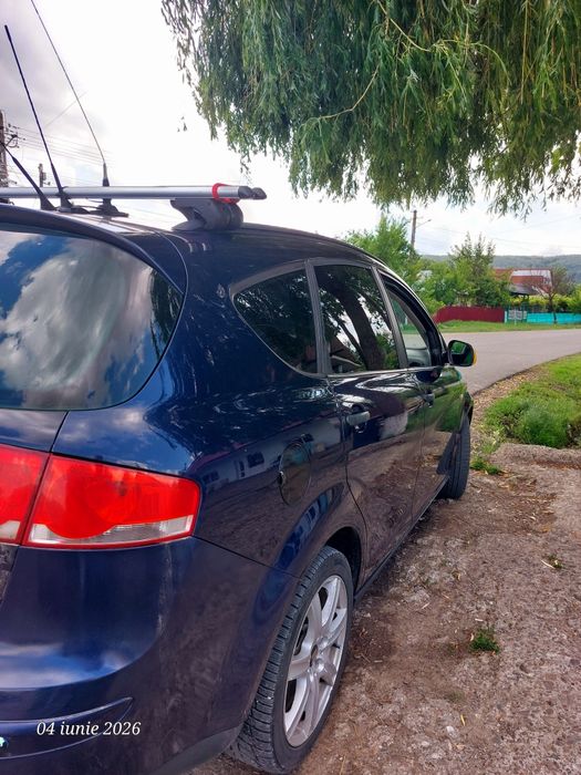 Vind sauSchimb Seat alteea xl 1.6 benzina 2007 preț 1999 euro