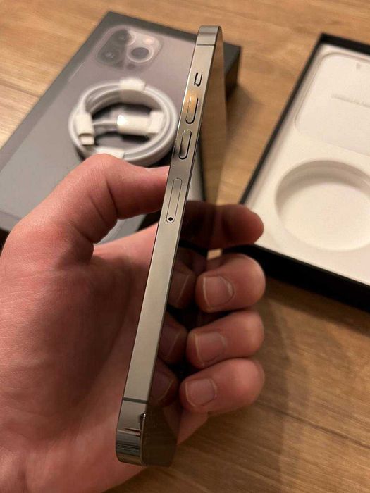 Продам iPhone 13 Pro Max 256 GB