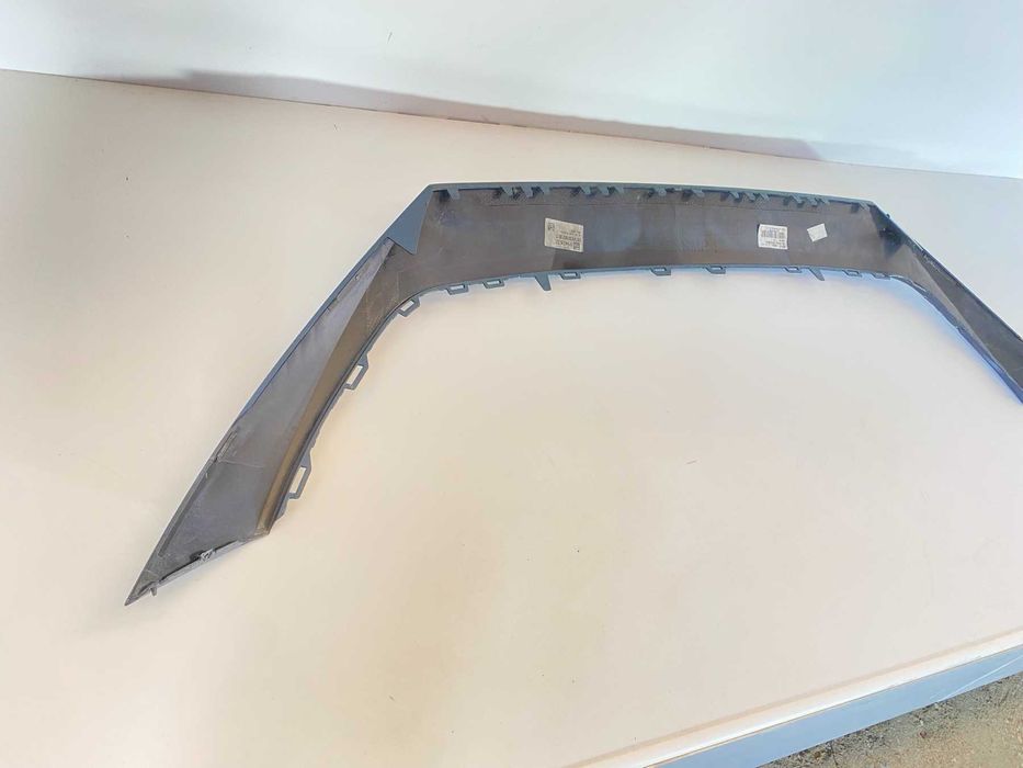 лайсна предна броня Seat Leon 2020-2025 г. #1064V