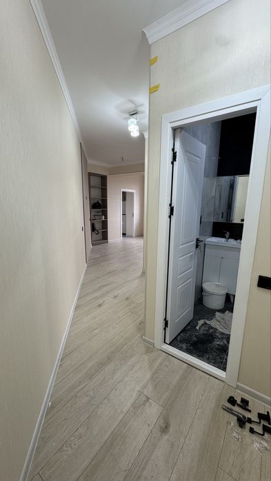 Продается квартира в Яшнабадском районе Новостройка Иззат 1в2х комнат