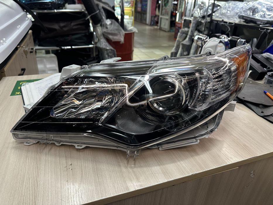 Фара передний камри 50 америка