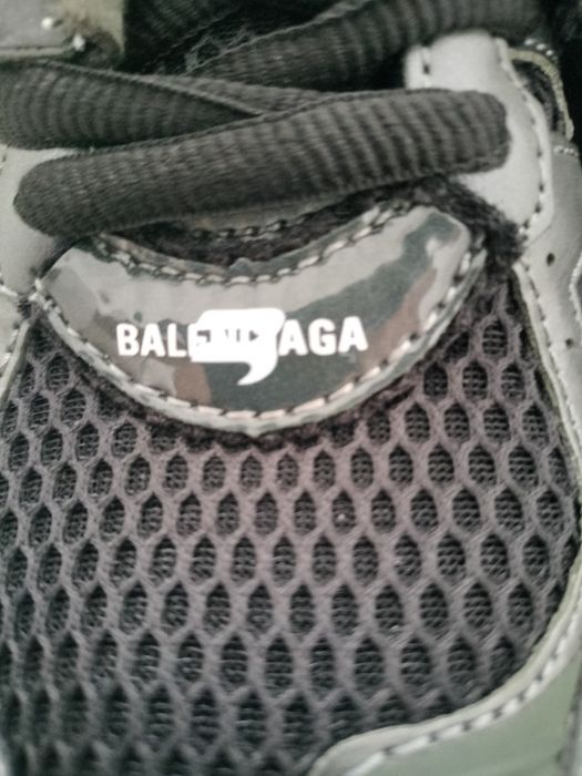 balenciaga runner