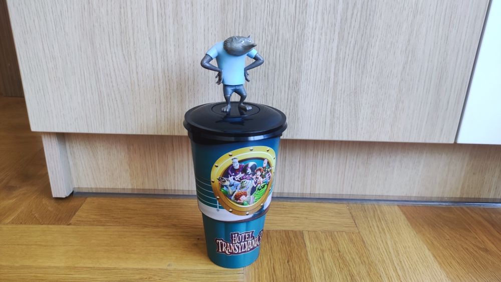 Лот - чаши от кино